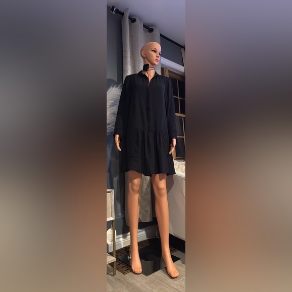 Banana Republic Black Tiered Long Sleeve Dress - Picture 10 of 11